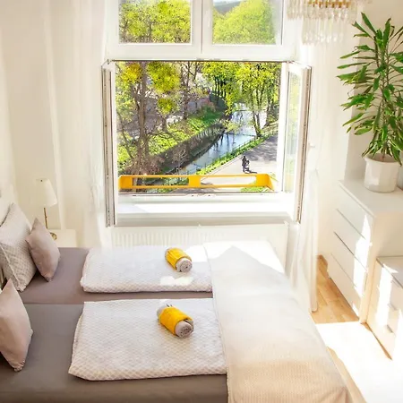 Apartment Double King Size Sunny In Castle Area