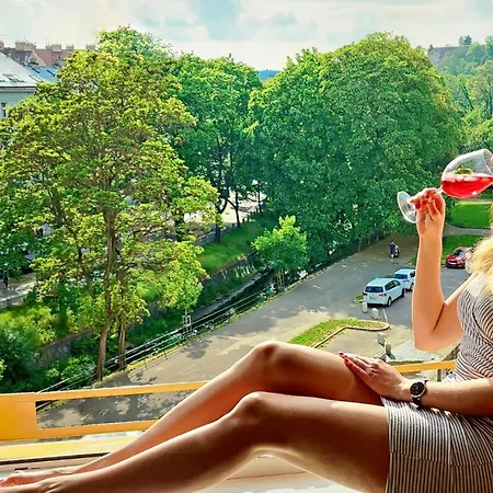 Double King Size Sunny In Castle Area Apartmán Praha